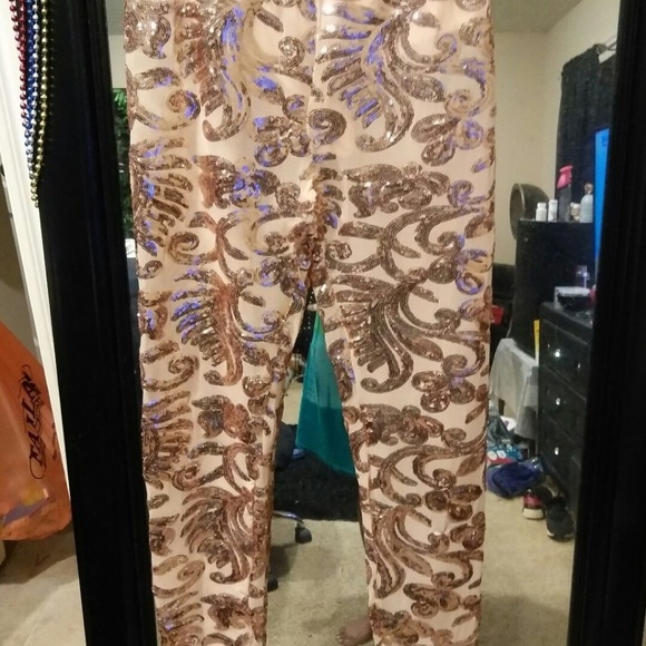 Junior Rose/Gold Sequin Pant Suit size Med - Picture 6 of 7